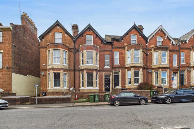 7 bedroom terraced house for sale