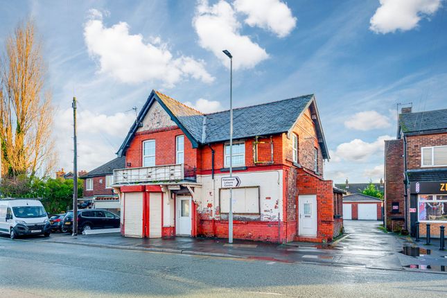 Baileys Lane, Halewood, Liverpool 3 bed detached house for sale