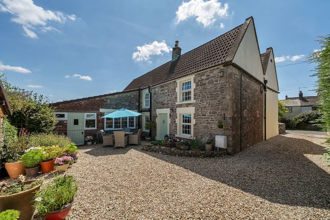 5 bedroom semi-detached house for sale