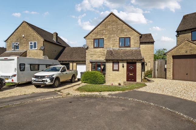 Munday Close, Stroud GL6 3 bed detached house for sale