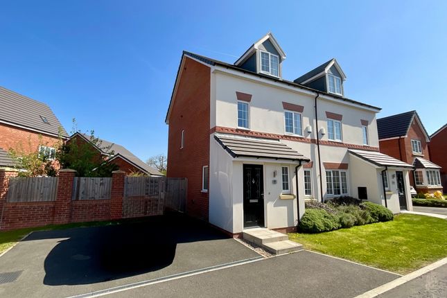 Alfred King Close, Shavington, CW2 4 bed semi