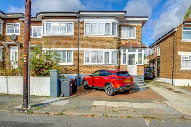 Clifford Way, London, NW10 3 bed end of terrace house for sale