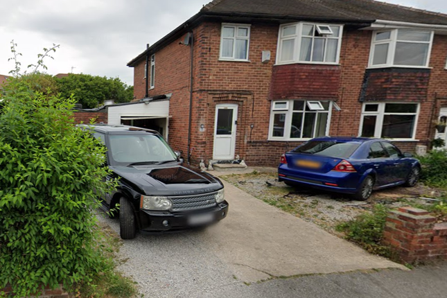 3 bed end terrace house
