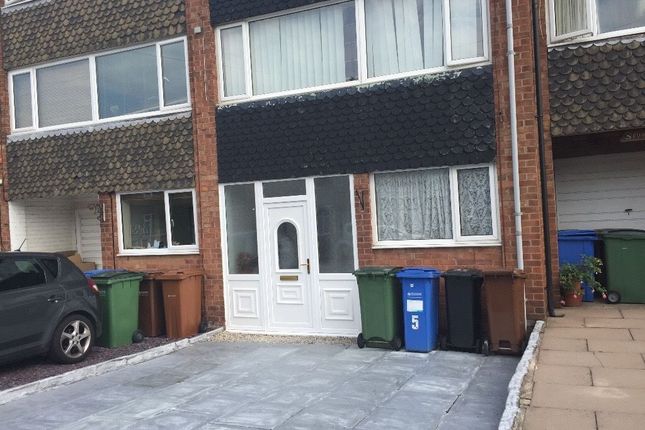 4 bed town house