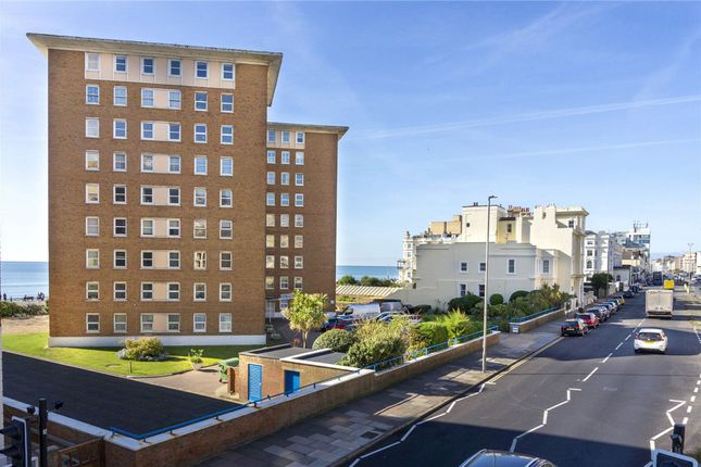 Courtenay Terrace, Hove, BN3 2 bed apartment for sale