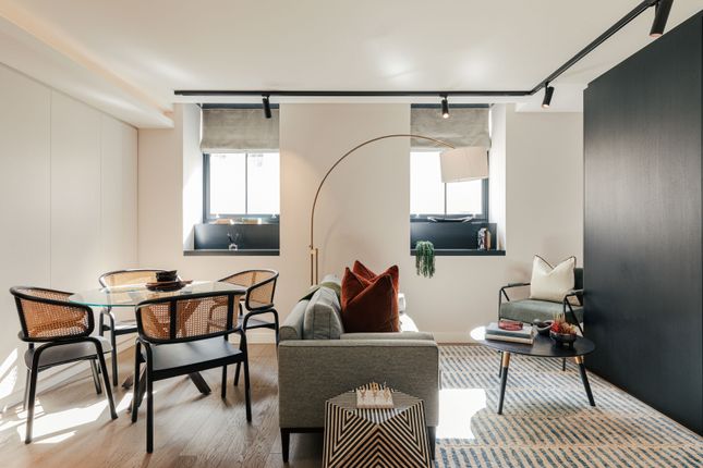 Studio flat for sale