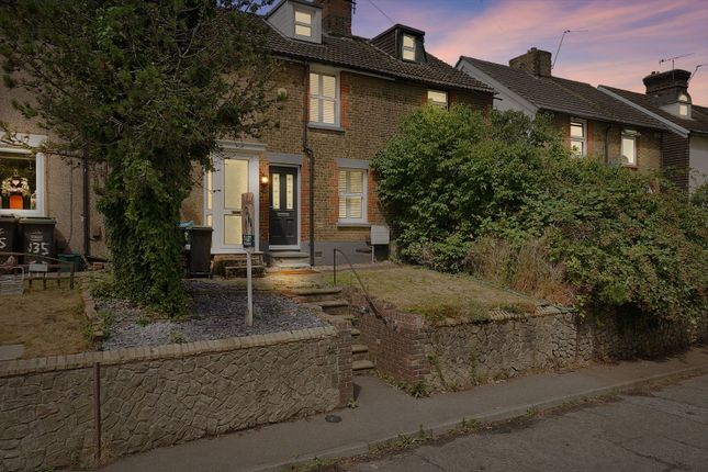 Holborough Road, Snodland ME6 3 bed terraced house for sale