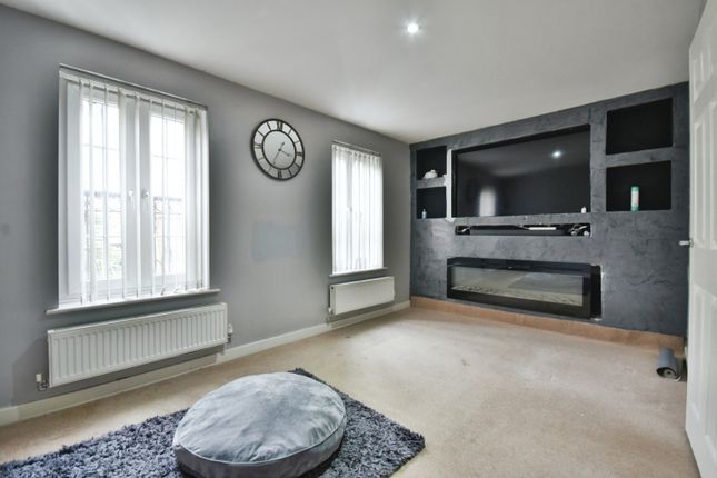 4 bedroom town house for sale