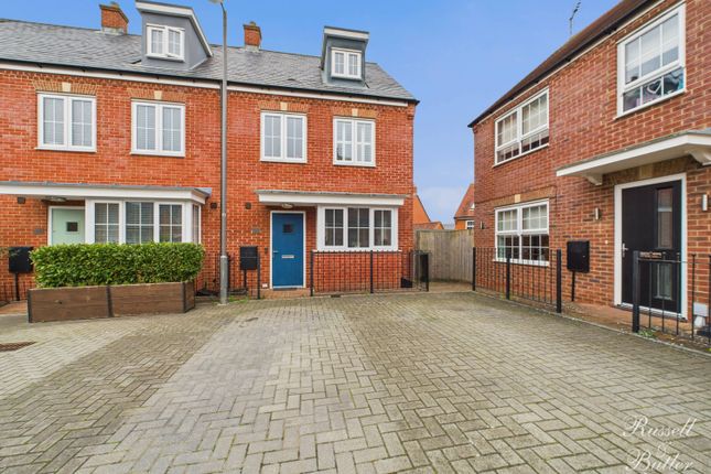 Turnside Street, Buckingham 4 bed semi