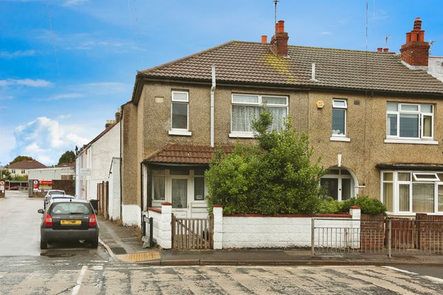 4 bedroom end of terrace house for sale