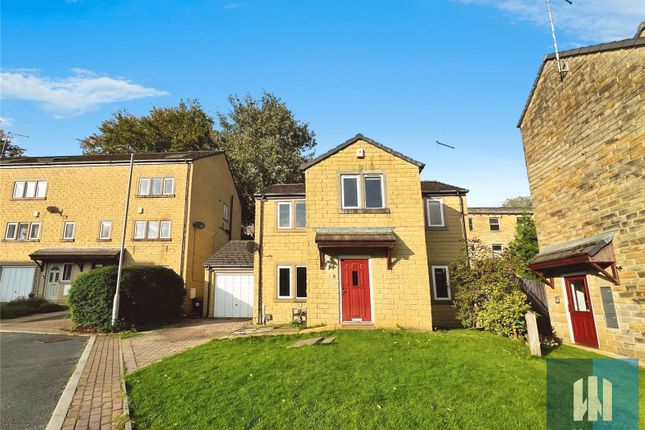 Bryndlee Court, Holmfirth, HD9 4 bed detached house for sale