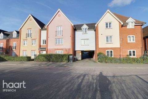 Bramford Road, Ipswich 2 bed flat for sale
