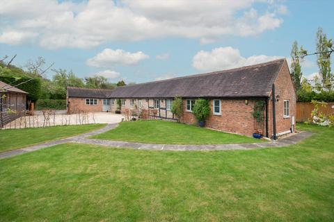 Moorend Road, Eldersfield... 4 bed barn conversion for sale