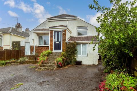 4 bedroom detached bungalow for sale