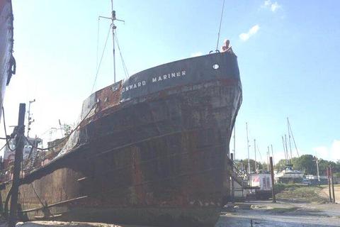 Vicarage Lane, Hoo ME3 4 bed houseboat for sale