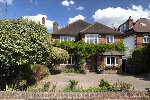 Coombe Road, New Malden, KT3 4 bed detached house for sale