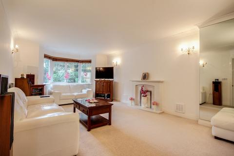 Nine Mile Ride, Finchampstead 4 bed detached house for sale