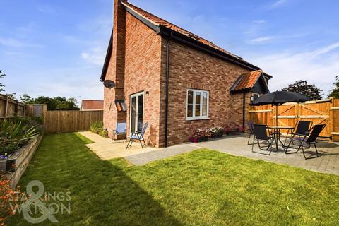 Yarmouth Road, Broome, Bungay 4 bed detached house for sale