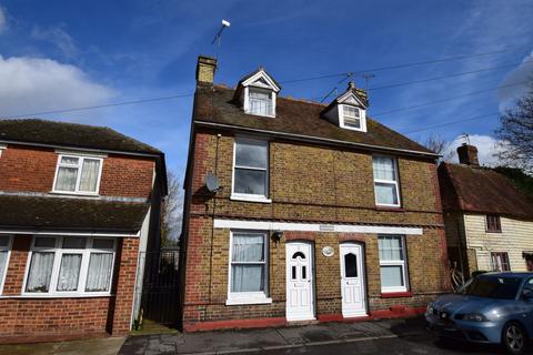 Green Lane Cottages, Green Lane... 3 bed semi