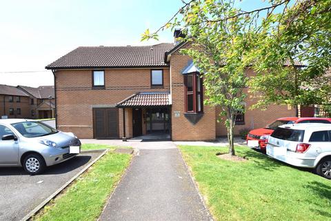 Portland Close, Chadwell Heath... 1 bed apartment for sale