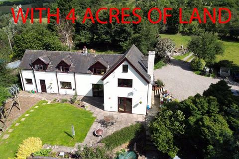 6 Blackford, Bridgnorth WV16 4 bed equestrian property for sale