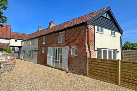 Debenham 4 bed cottage for sale