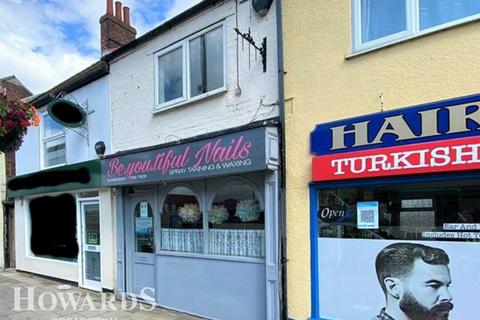High Street, Gorleston 2 bed terraced house for sale