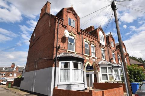 Marshfield Road, Goole 2 bed terraced house for sale