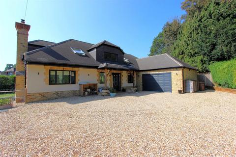 Coulsdon Lane, Chipstead 4 bed detached house for sale