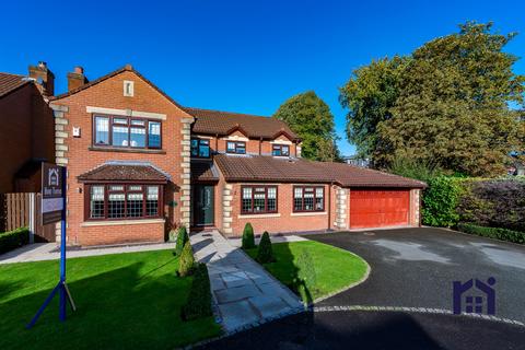 Beechfield Court, Leyland, PR25 3SA 4 bed detached house for sale