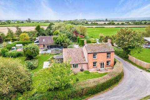 Saltmoor, Burrowbridge, TA7 4 bed cottage for sale