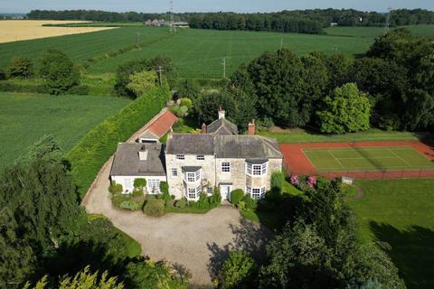 7 bedroom detached house for sale