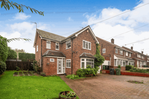 Cottage Drive, Marlbrook, Bromsgrove... 3 bed link detached house for sale