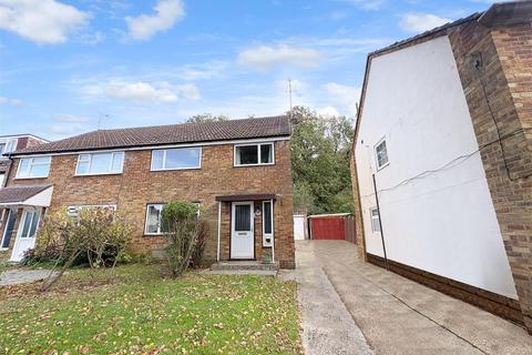 Chanctonbury Road, Burgess Hill 3 bed semi