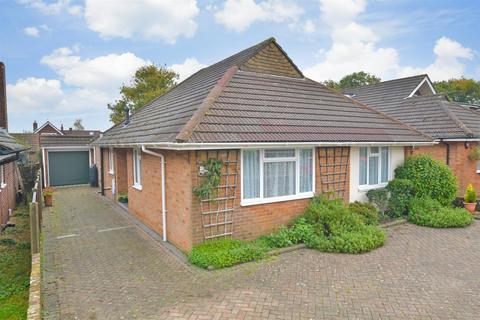 Lyne Place, Horndean, Waterlooville... 3 bed detached bungalow for sale