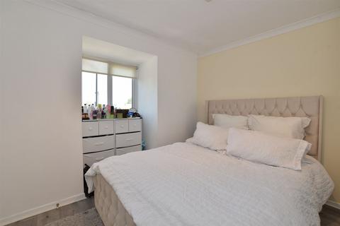 Blandford Close, Romford, Essex 1 bed flat for sale