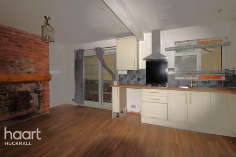 Elizabeth Close, Nottingham 3 bed semi