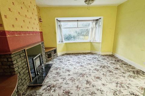 Bryn Siriol, Llanddulas, Conwy, LL22 8HE 4 bed detached bungalow for sale