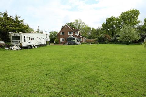 Coronation Cottages EN9 4 bed semi