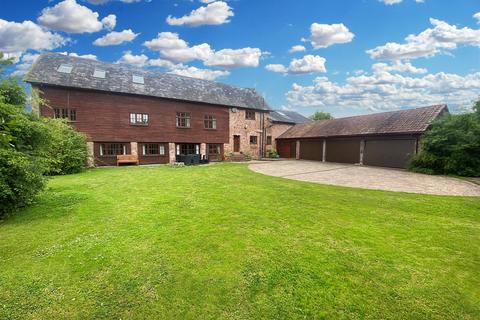 6 bedroom detached house for sale