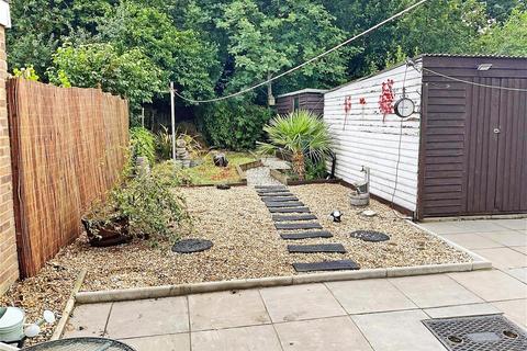 The Rise, Ashford, Kent 3 bed semi