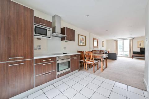Albert Embankment, Vauxhall, London, SE1 2 bed flat for sale