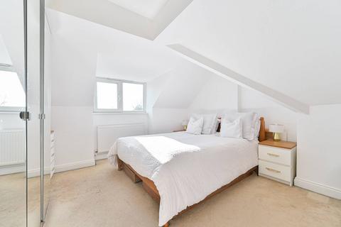 Drewstead Road, Streatham Hill... 1 bed flat for sale
