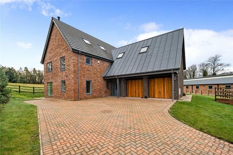 Old Stable Lane, Kentford, Suffolk, CB8 5 bed equestrian property for sale