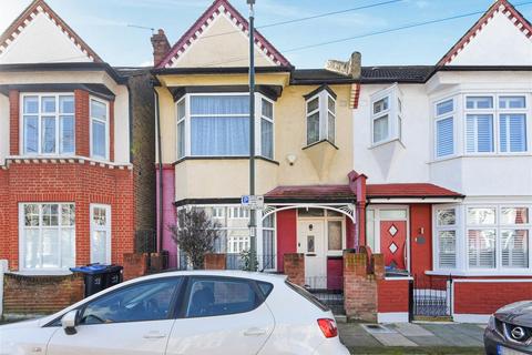 Clive Road, Colliers Wood SW19 3 bed house for sale