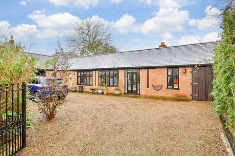 Plumtree Road, Headcorn, Ashford, Kent 4 bed detached bungalow for sale