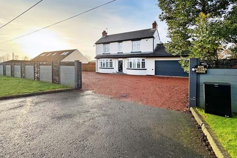 5 bedroom detached house for sale