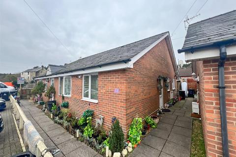 2 bedroom semi-detached bungalow for sale