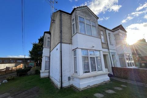 Burr Street, Dunstable Studio for sale