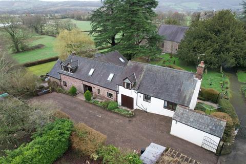 Usk NP15 4 bed detached house for sale